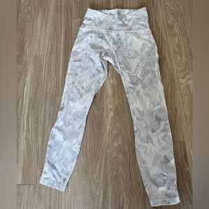 lululemon Align - size 6- grey/white - mesh detailing